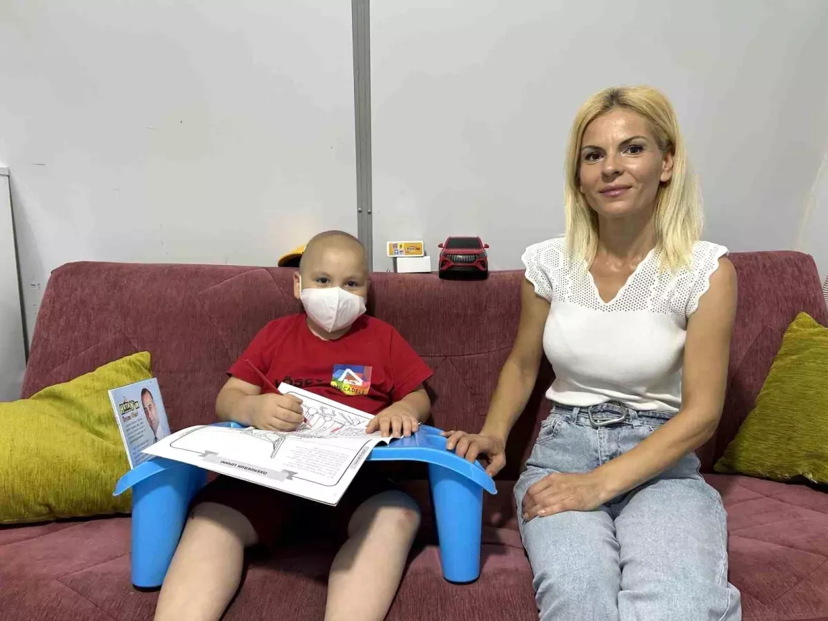 Koca Yürekli Anne ve Oğlu Kanseri Yendi