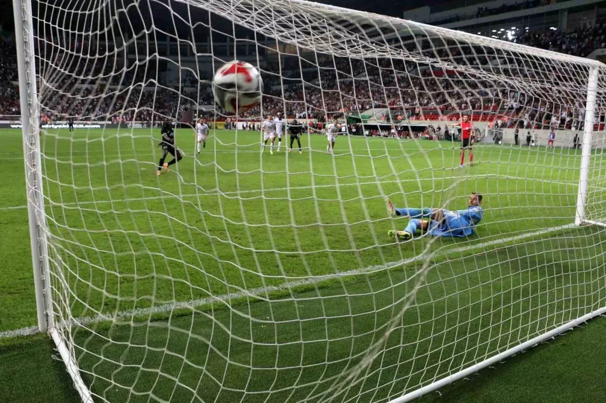 Amed, Pendikspor\'u 2-1 Yendi