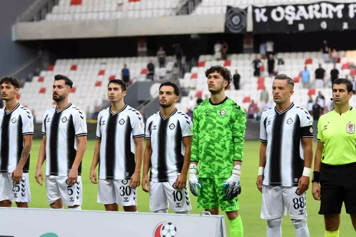 Altay Yeni Sezonda Gol Atamadan Zorluk Yaşıyor