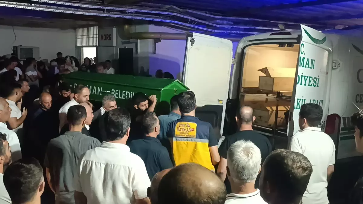 4 kişilik ailenin katledildiği silahlı saldırıda gözaltı sayısı 18\'e yükseldi