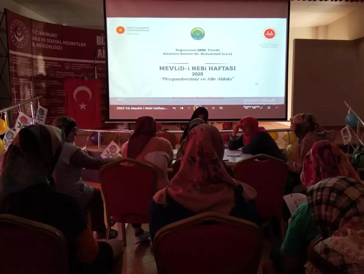 Bayburt\'ta Engel Tanımayan Mevlid-i Nebi Programı