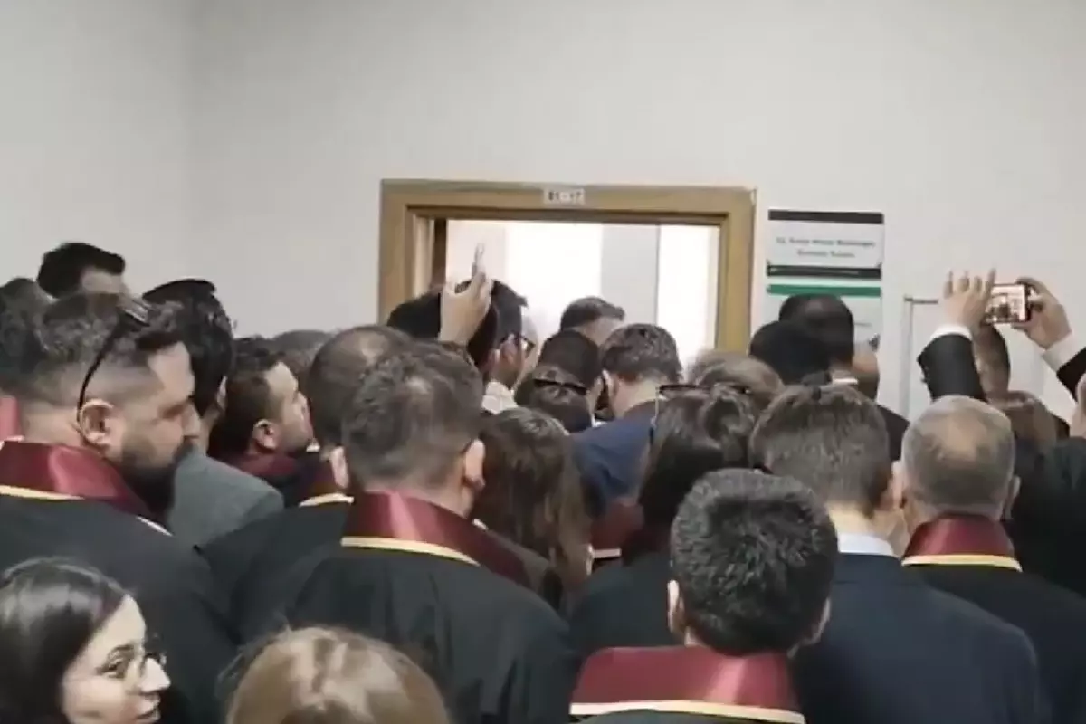 CHP\'nin kurultay davasında gerginlik: Özel lehine kriminal faaliyetler yürütüldü