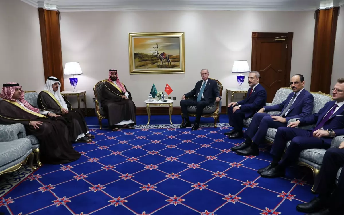 Cumhurbaşkanı Erdoğan, Suudi Arabistan Veliaht Prensi Selman ile görüştü