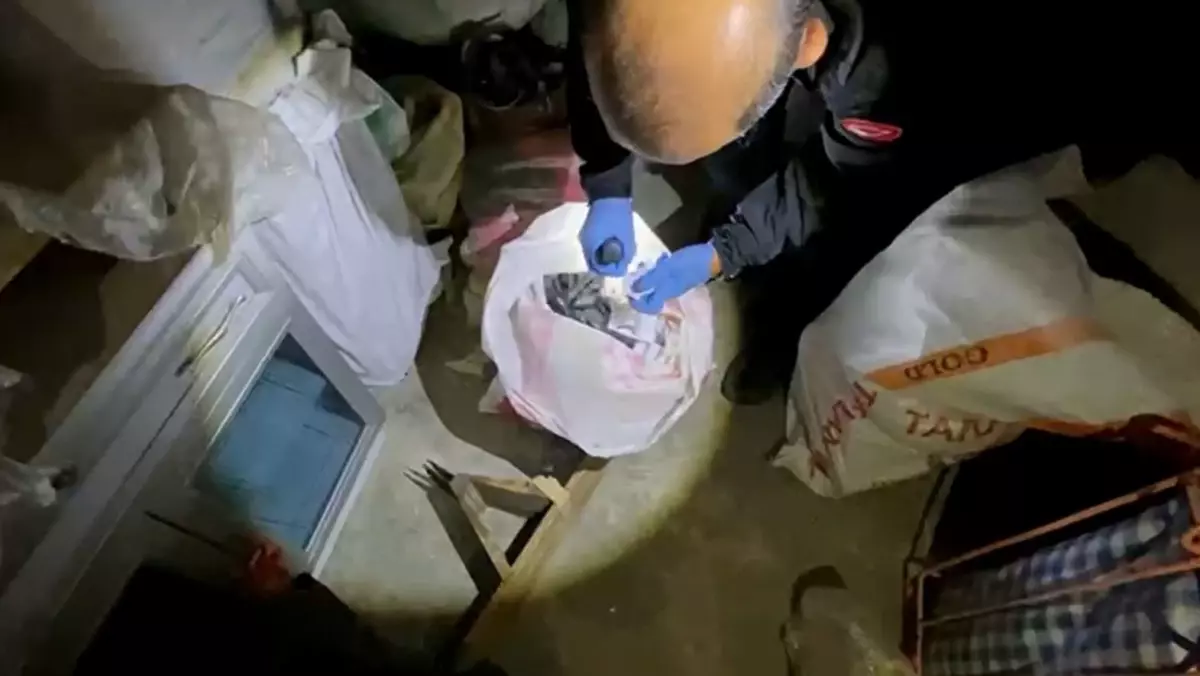Uyuşturucu Hap Operasyonu: 15 Bin 908 Hap Ele Geçirildi