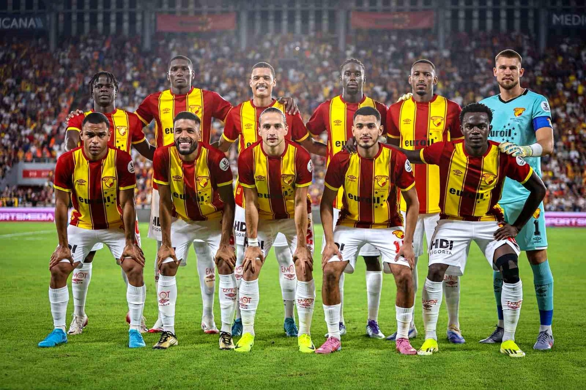 Göztepe Yenilgisiz Başarıya Devam Ediyor