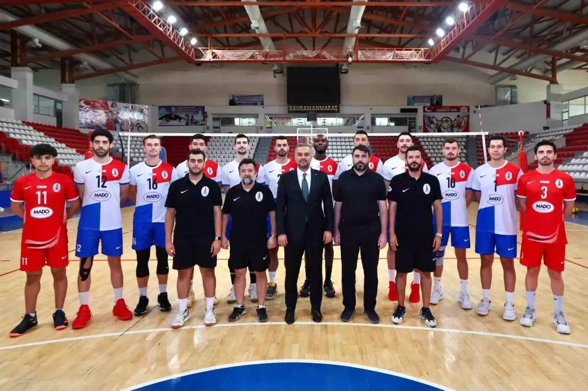 Onikişubat Belediyespor Voleybol Takımı Sezona Güçlü Başladı
