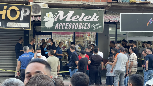 Üç gündür kepenk açmayan iş yerine giren polis 2 cesetle karşılaştı