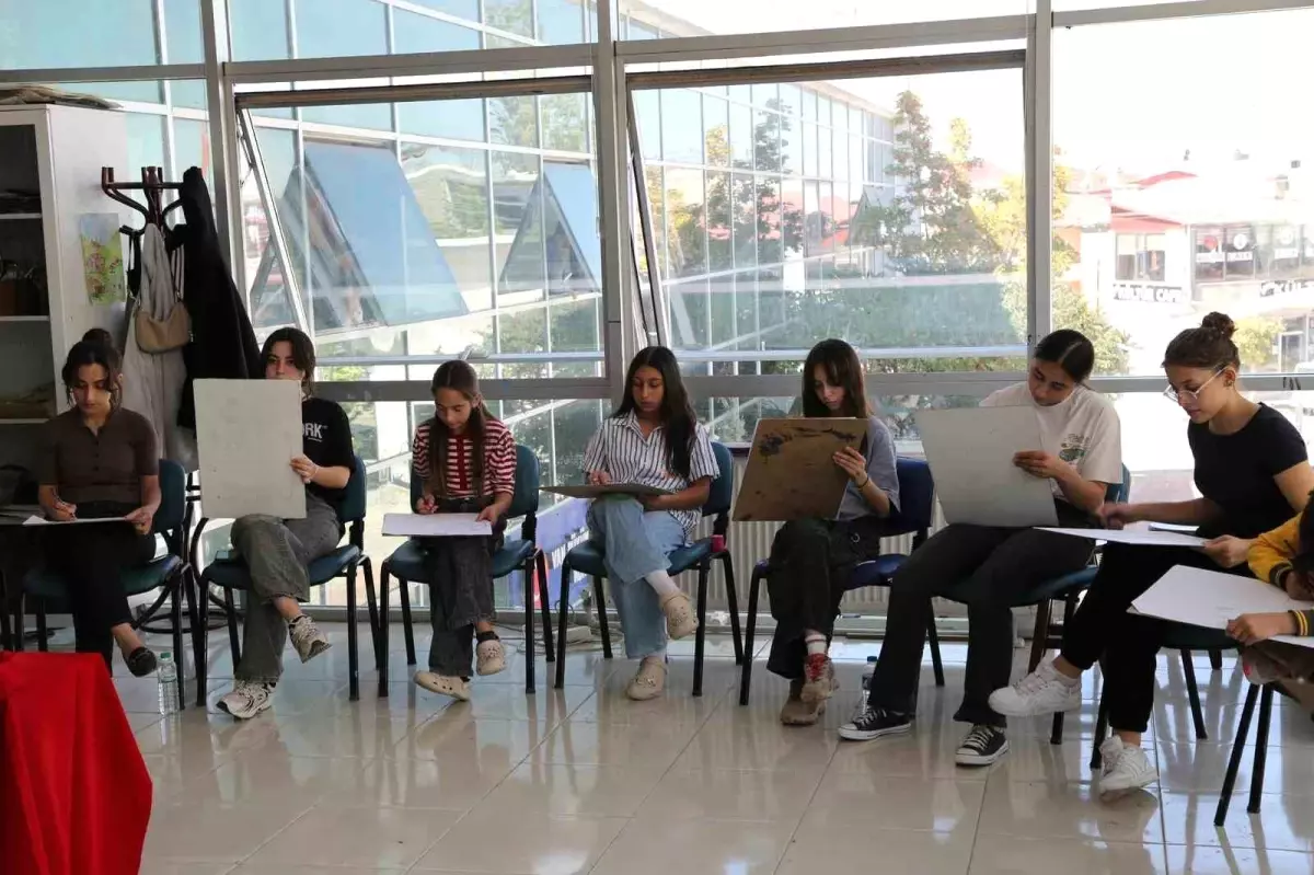 Van Büyükşehir Belediyesi Konservatuvarı\'ndan Yetenek Sınavları
