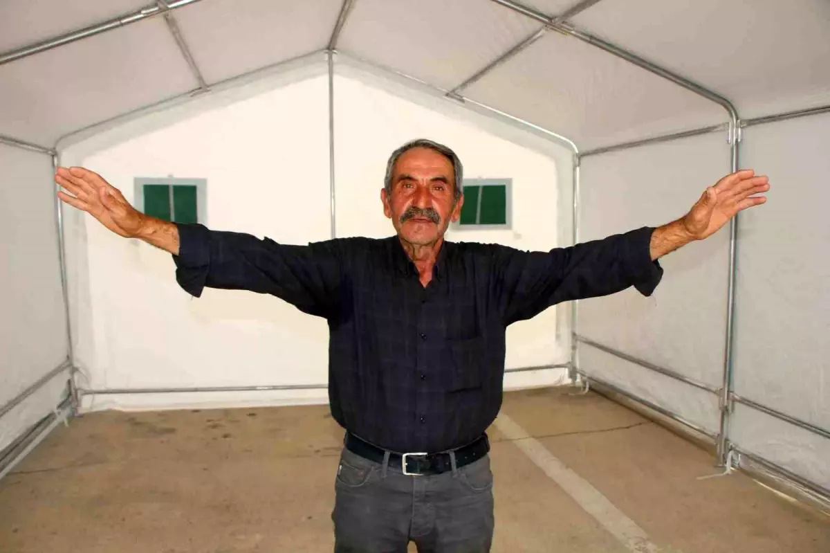 Amasya\'da Çiftçilere Güneş Enerjili Çadır Desteği