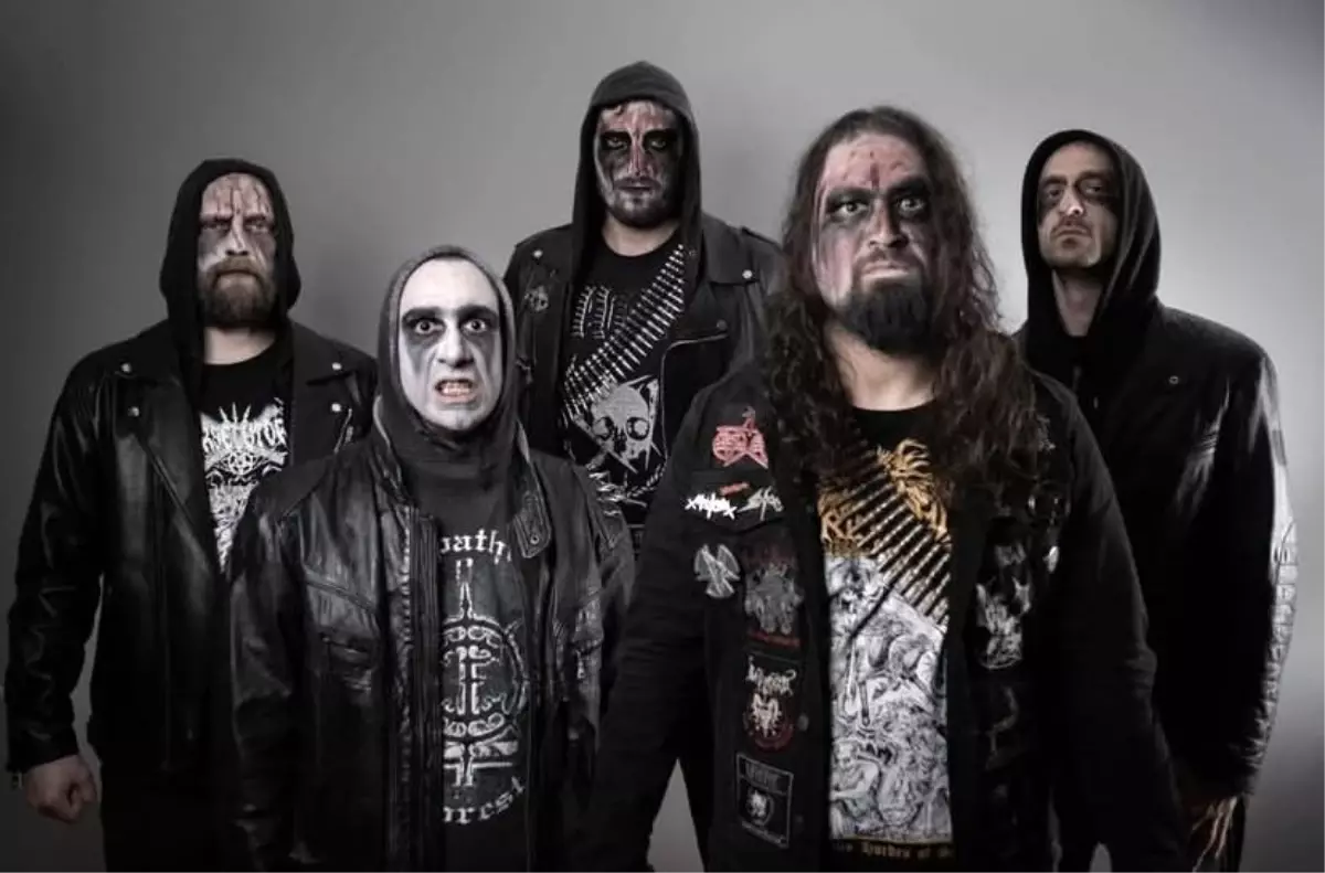 Dini değerlere hakaret eden Rock grubunun tüm üyeleri tutuklandı