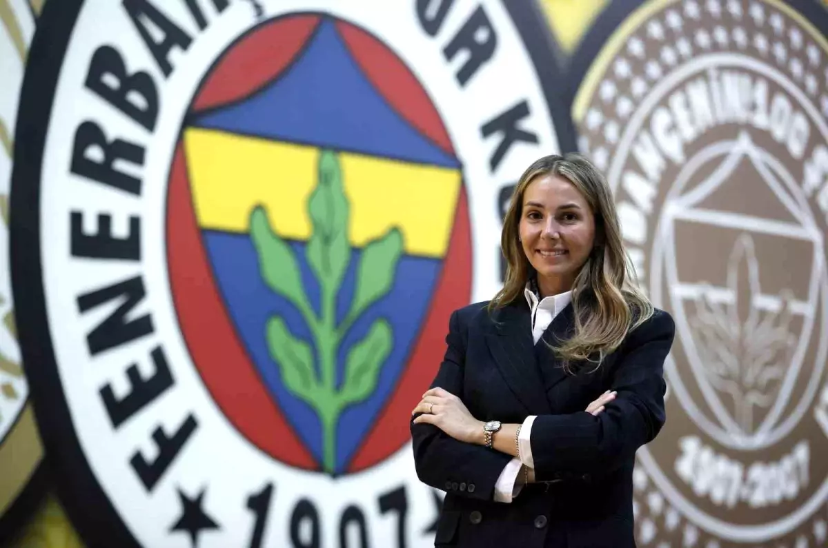 Fenerbahçe Kadın Voleybol Takımı\'nın Yeni Menajeri Ecem Türker Kavaz
