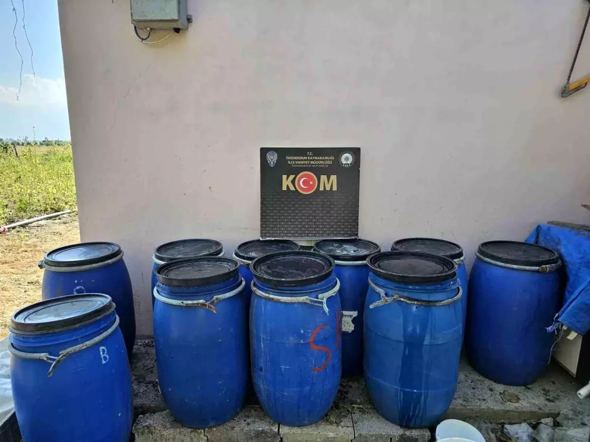 Hatay\'da 1.035 Litre Sahte İçki Ele Geçirildi