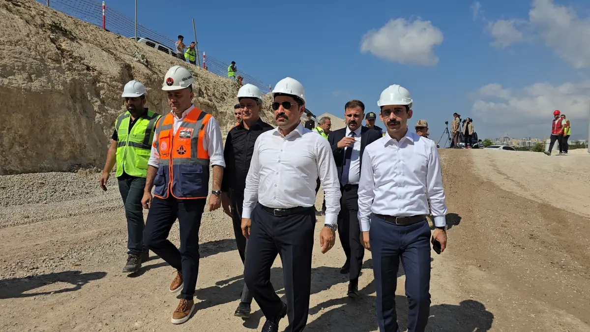 Hatay\'da Türkiye’nin En Uzun Tüneli Yapılıyor
