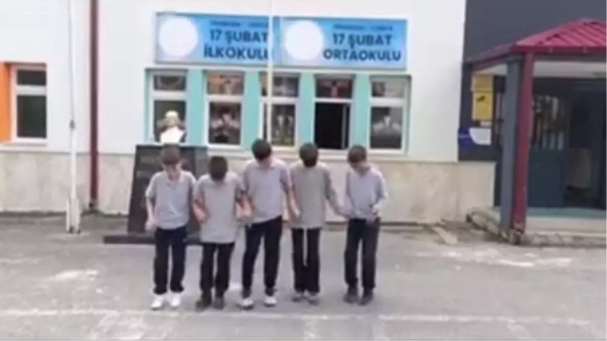 Tonya\'da Yeni Eğitim Yılı Kemençe ile Başladı