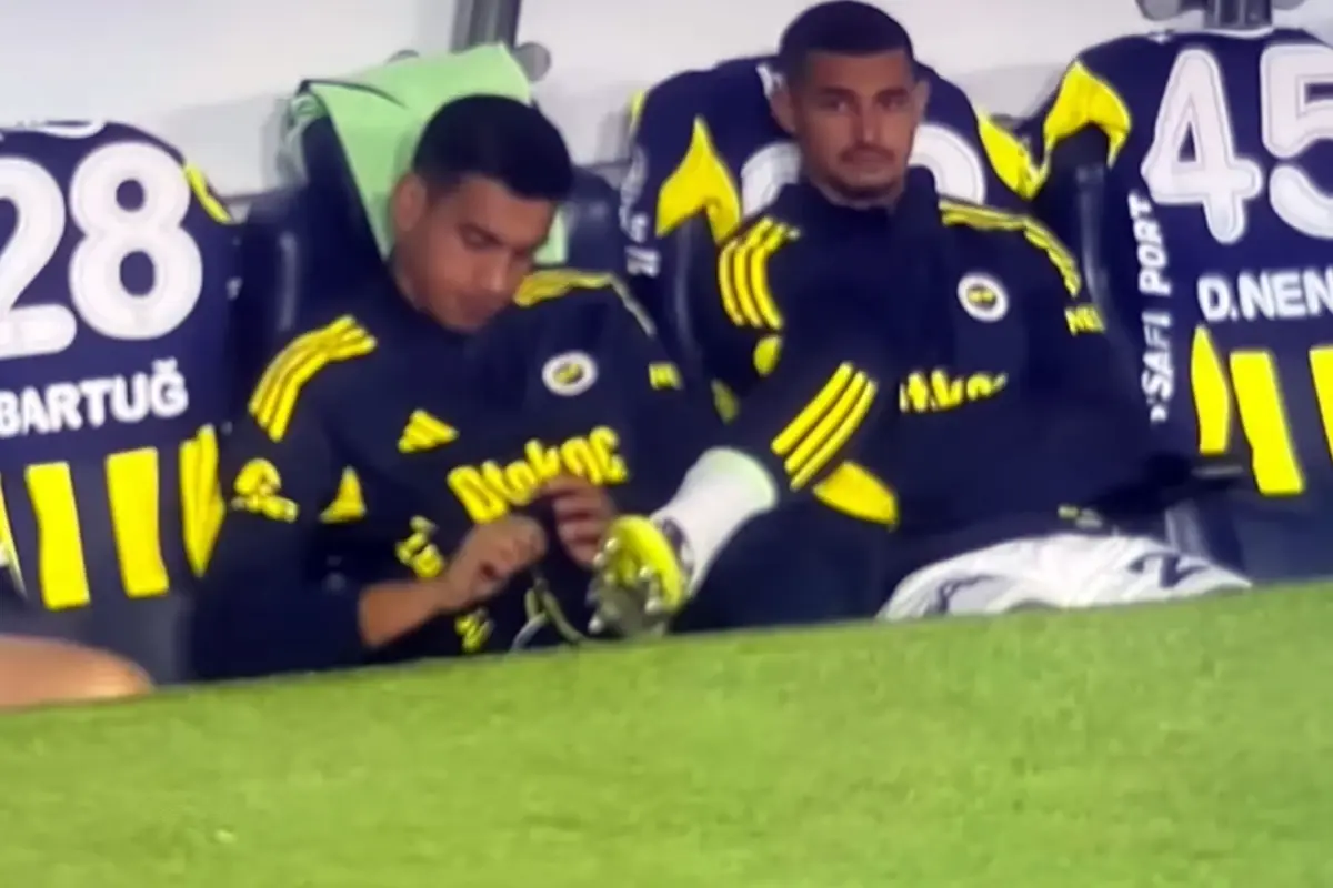 Fenerbahçe\'nin eski kaptanını çıldırtan görüntü: Kimsin sen?