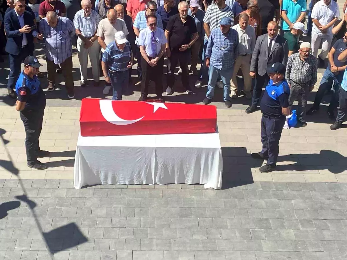 Eski Belediye Başkanı Mehmet Kaya Son Yolculuğuna Uğurlandı