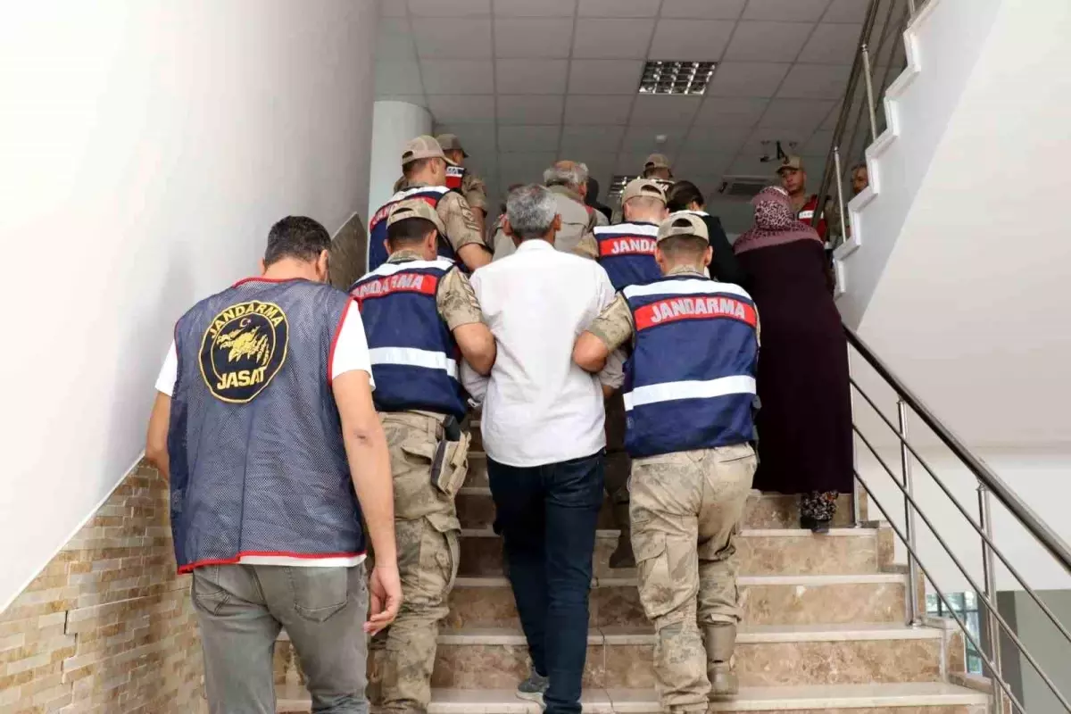 Kız kaçırma sonrası kayıplara karışan kuzenler davasında 5 tutuklama daha