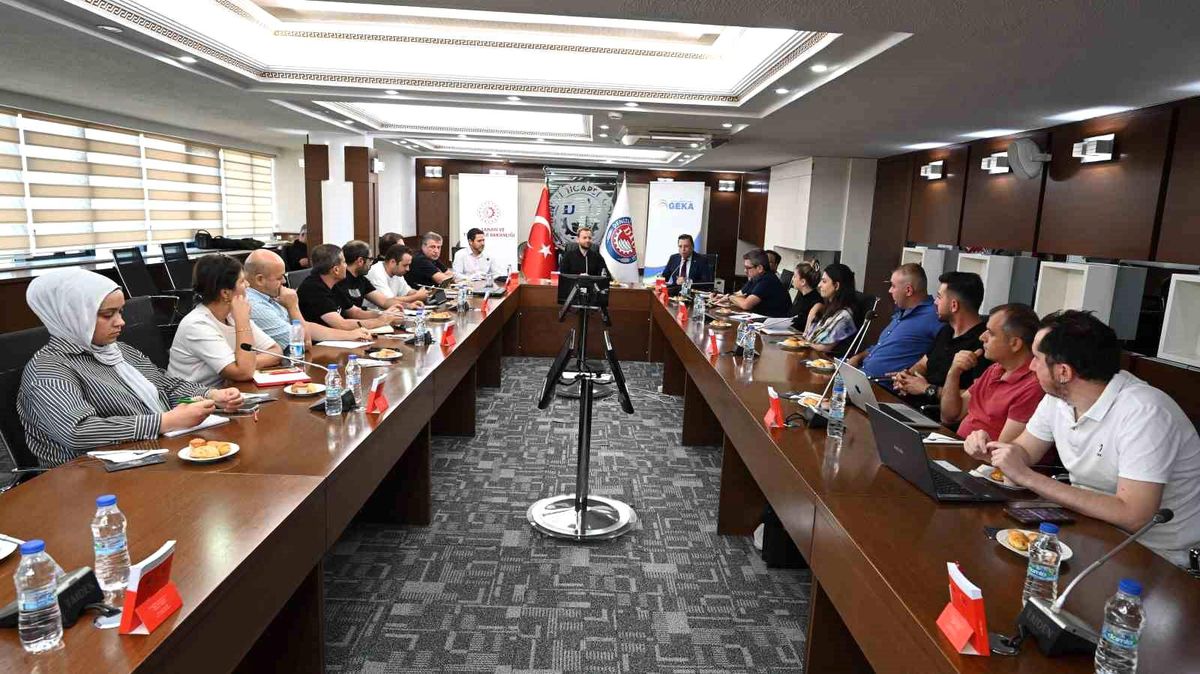 Denizli\'de Teşvik Programı Bilgilendirmesi
