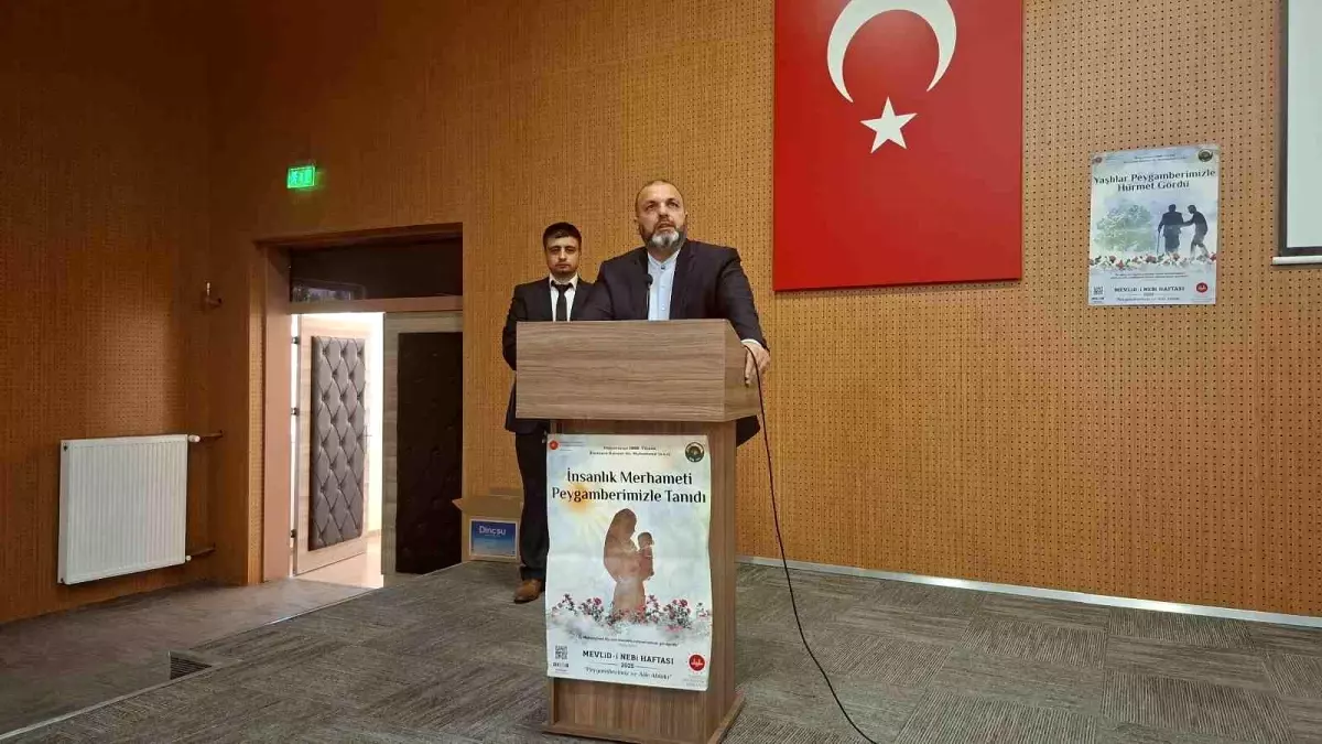 Hisarcık\'ta Peygamber ve Aile Ahlakı Konferansı