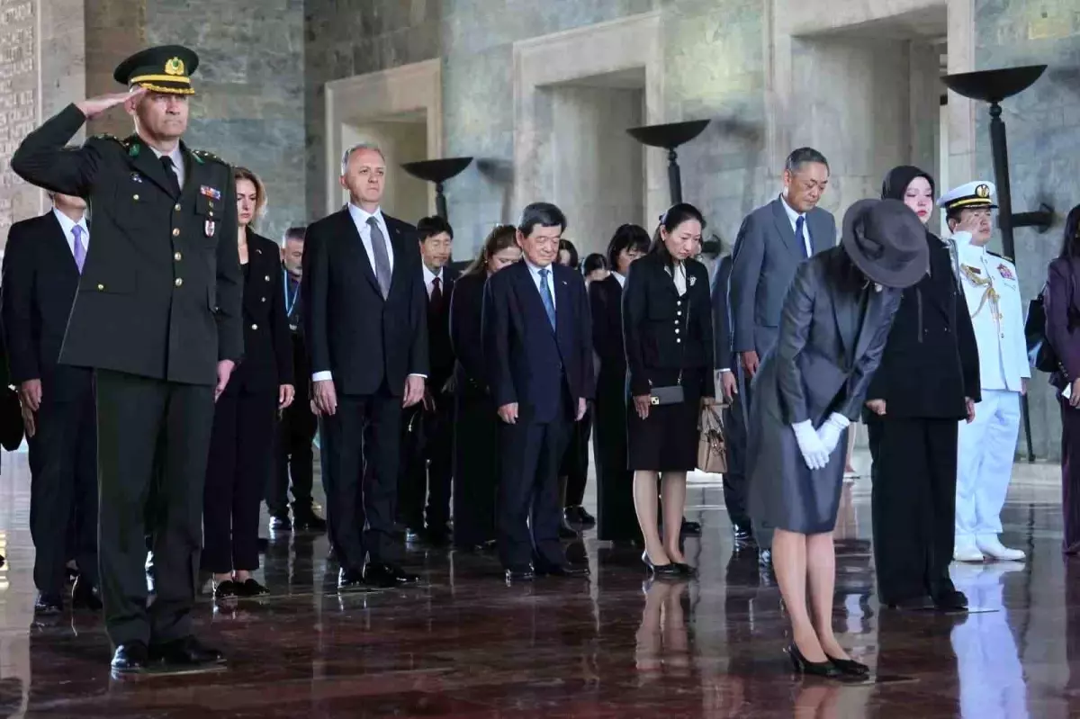 Prenses Akiko Mikasa Anıtkabir\'i Ziyaret Etti