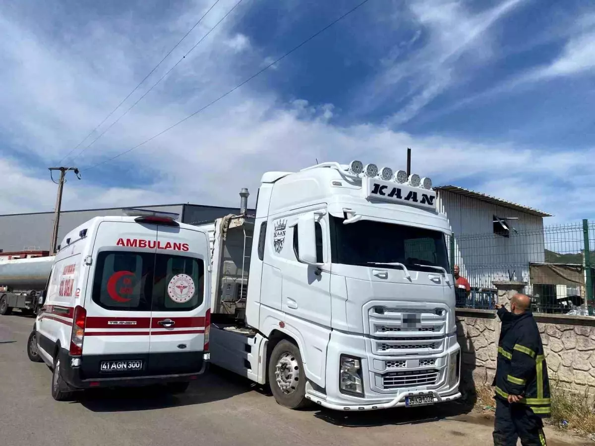 Kocaeli\'de Kamyon Sürücüsü Elektrik Akımına Kapıldı