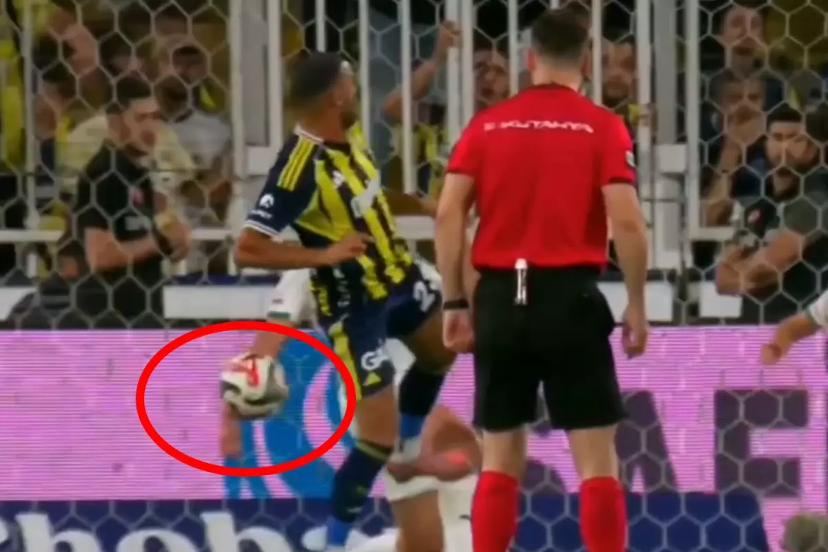 Maça damga vuran an! Fenerbahçe\'den penaltı itirazı