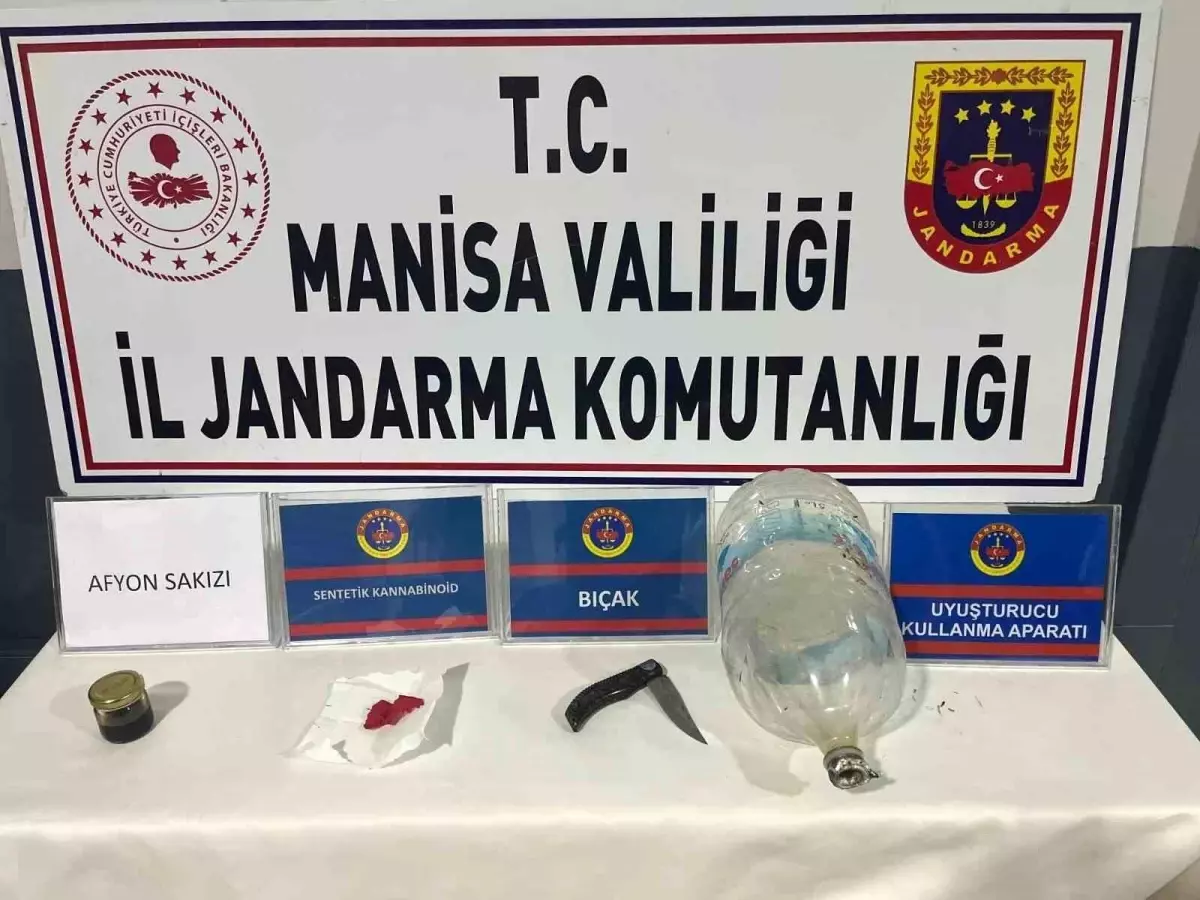 Manisa\'da Uyuşturucu Operasyonu