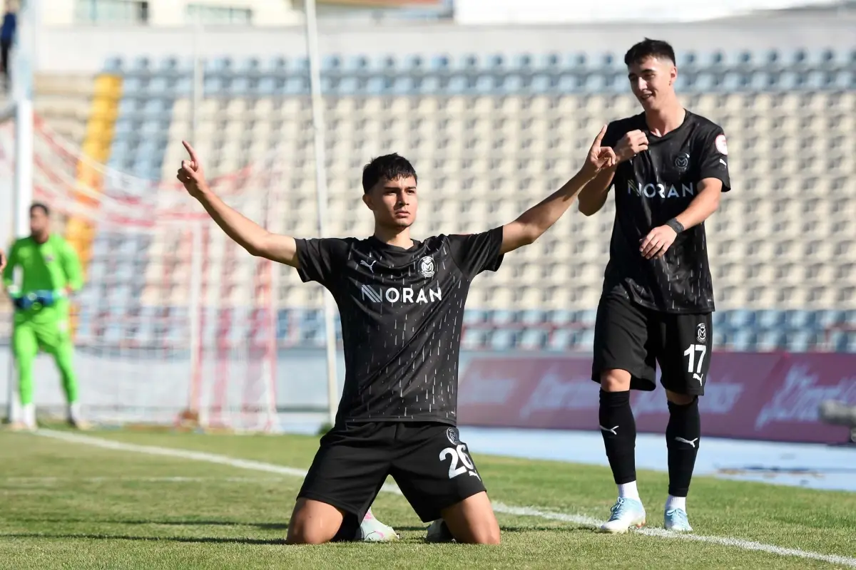 Manisa FK Gençlerle Kupada Turladı
