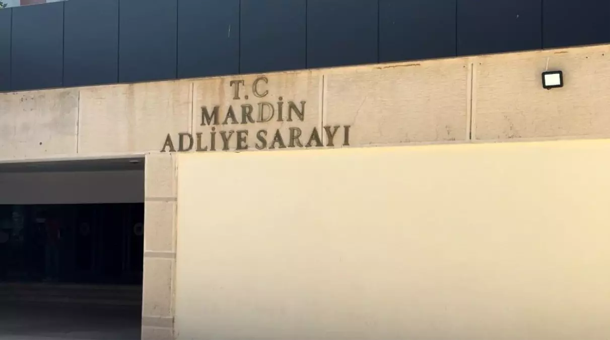 Mardin\'de Miras Kavgası: Patlayıcıyla Babayı Öldürmeye Teşebbüs