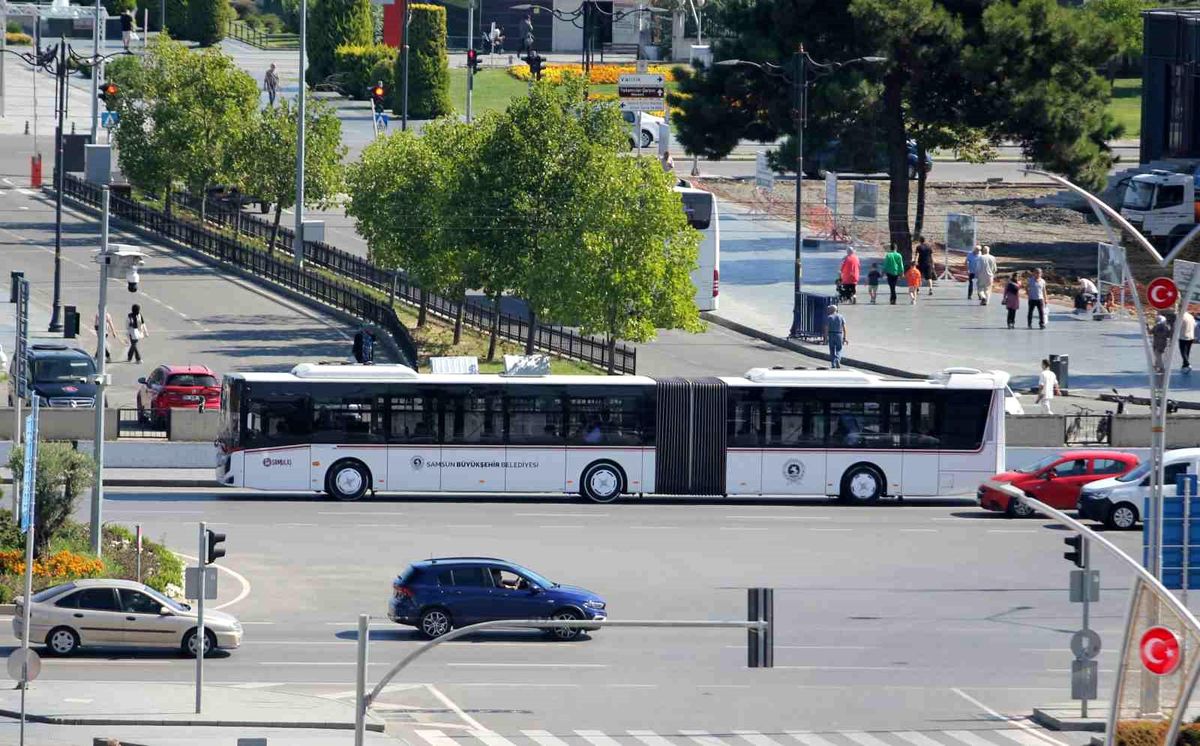 Samsun\'da Trafikte 522 Bin Araç