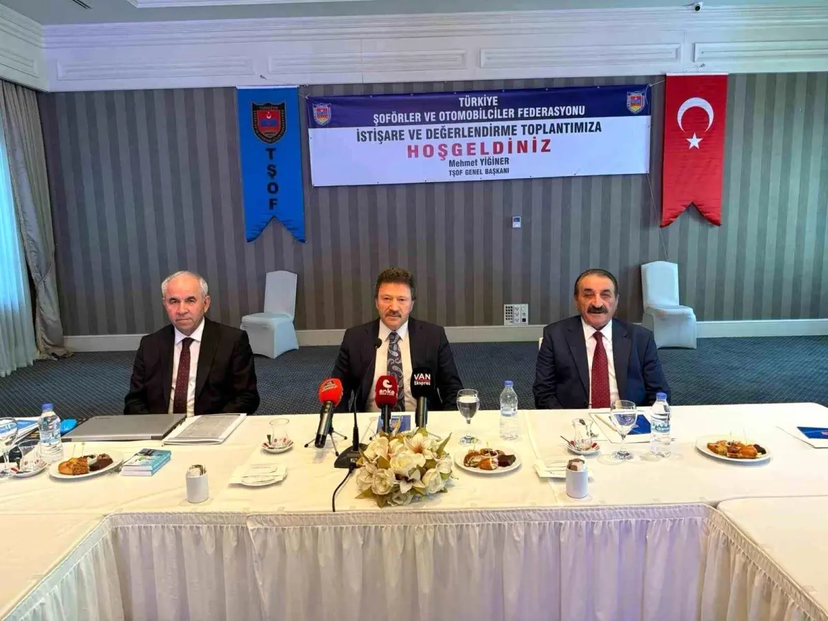 TŞOF Bölge Toplantısı Van\'da Yapıldı