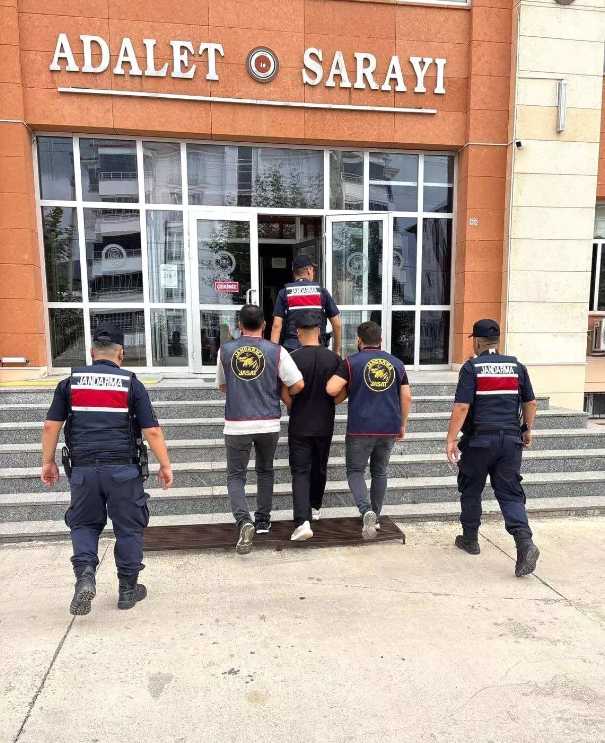 117 Yıl Hapis Cezalı Şahıs Yakalandı