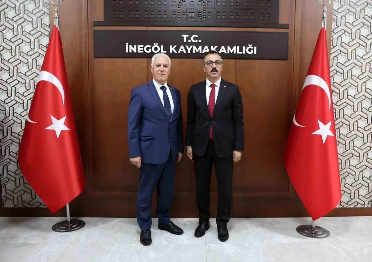 Başkan Bozbey; "Bursa\'yı masa başında değil, halkımızla birlikte yönetiyoruz"
