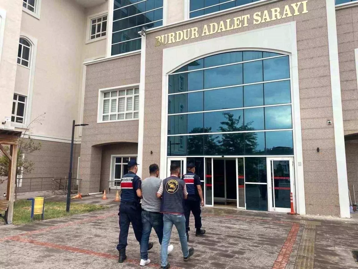 Burdur\'da 25 Aranan Şahıs Tutuklandı