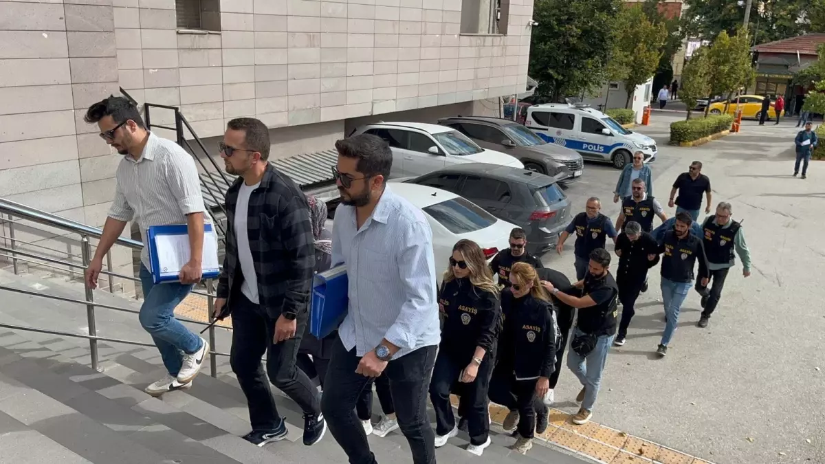 Devre Mülk Dolandırıcıları Yakalandı