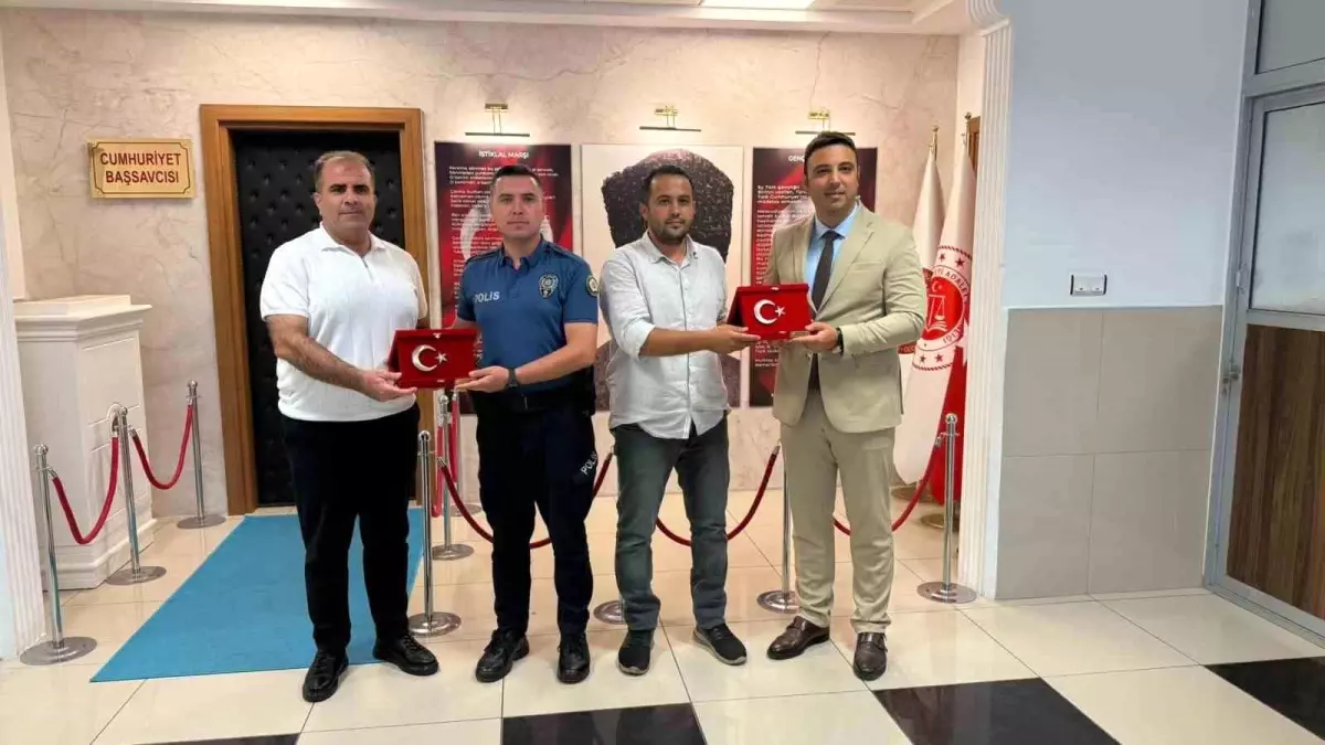 Polise Başarı Belgesi