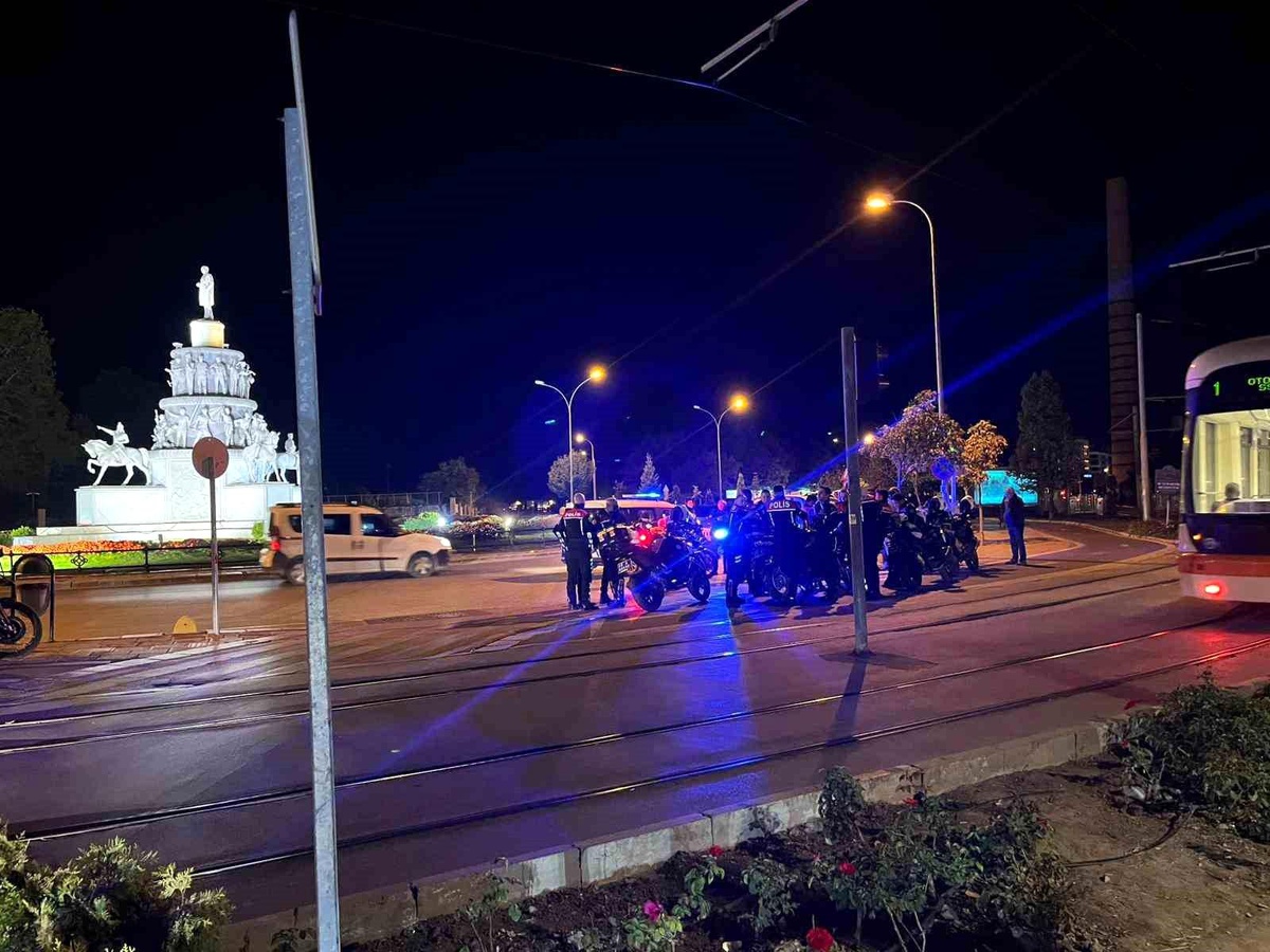 Alkollü Şahıs Polise Mukavemet Göstermesiyle Gözaltına Alındı