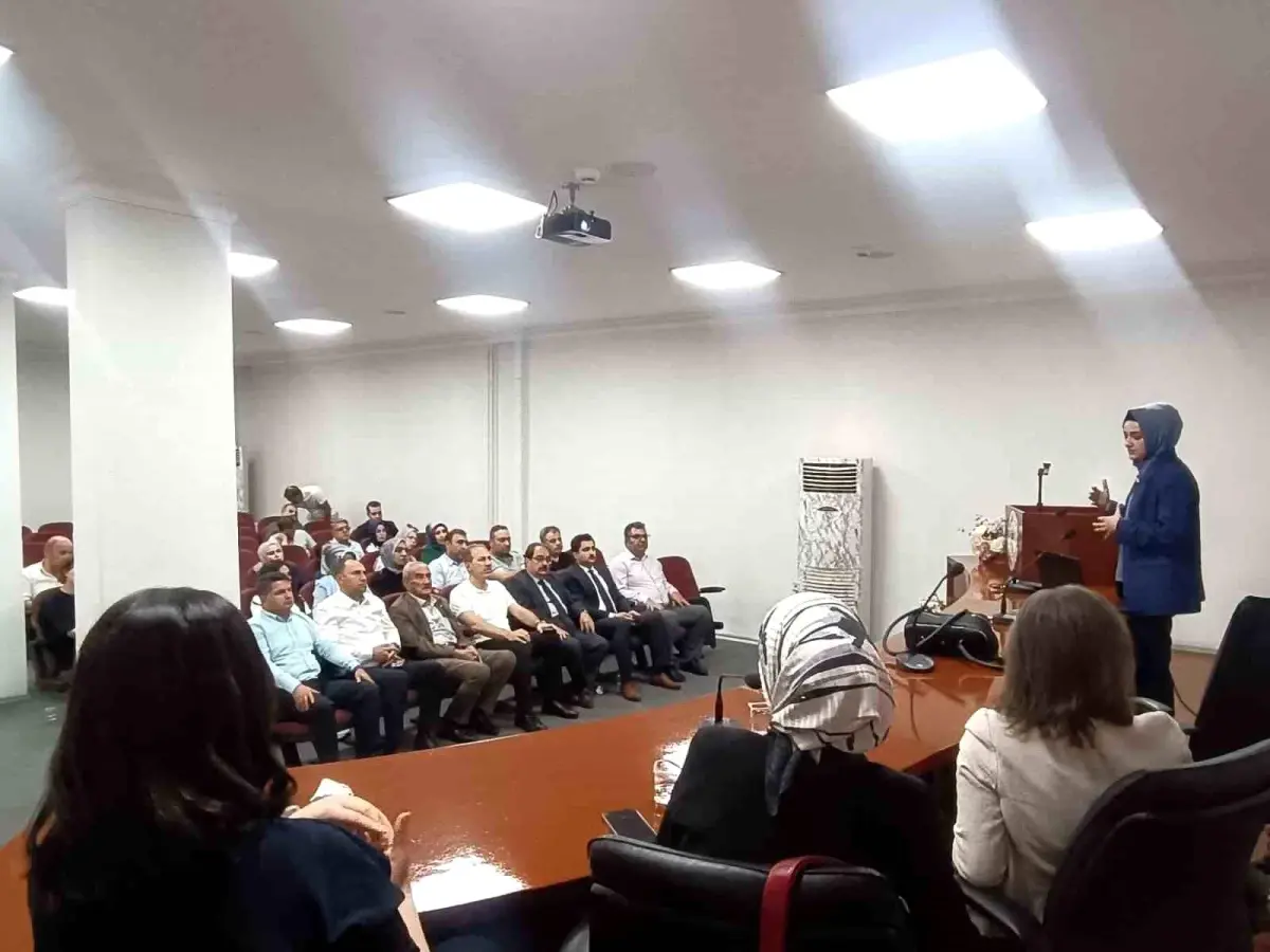 İhracat Eğitimi Siirt\'te Gerçekleşti