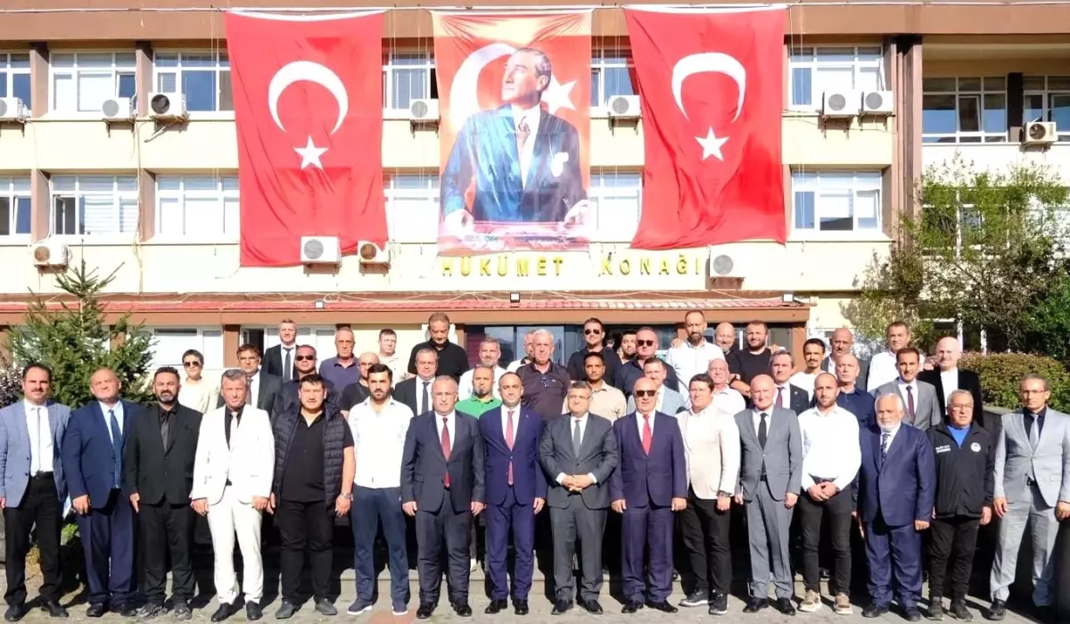 Sinop\'ta Amatör Spor Kulüpleri Toplantısı