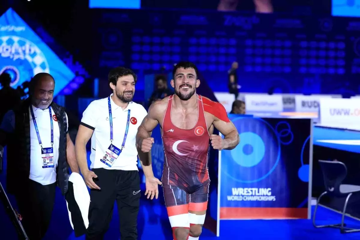 Ahmet Yılmaz Bronz Madalya Kazandı