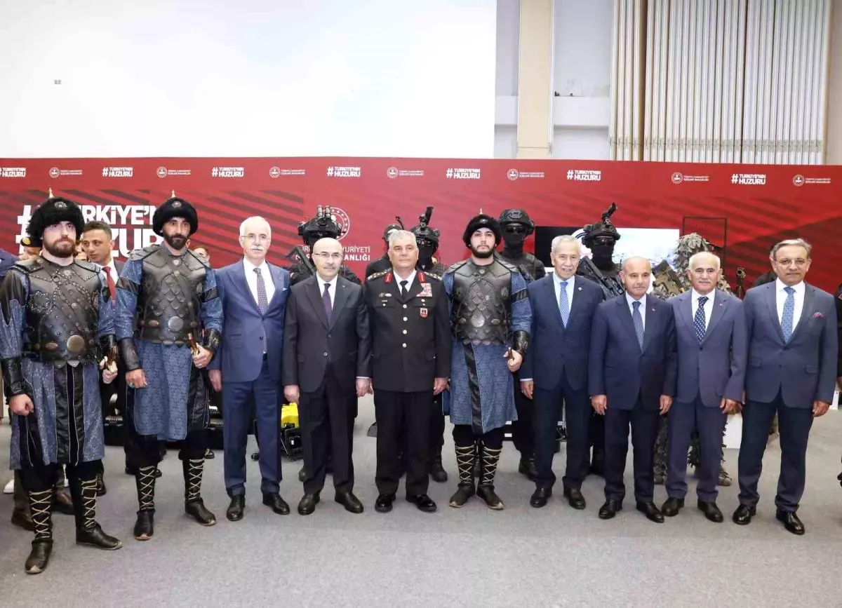 ATO \'İç Güvenlik Ekipmanları Fuarı\'na Katıldı