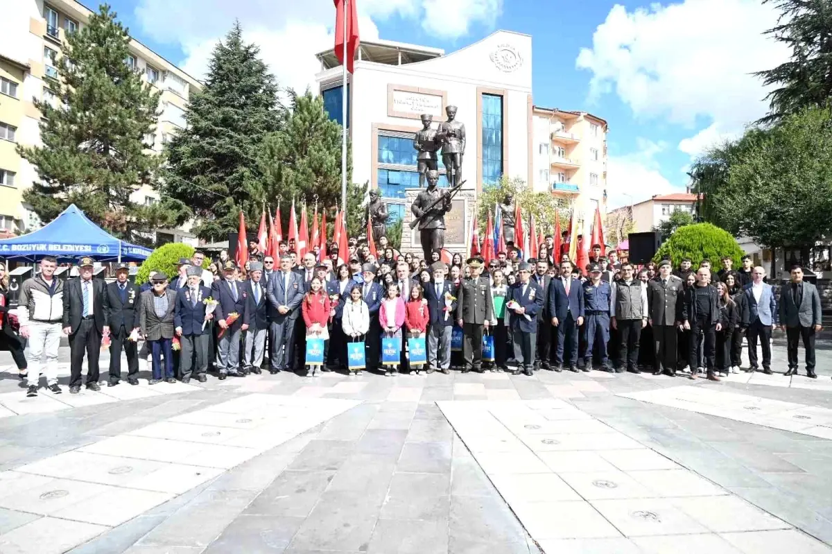 Bozüyük\'te Gaziler Günü anma programı düzenlendi