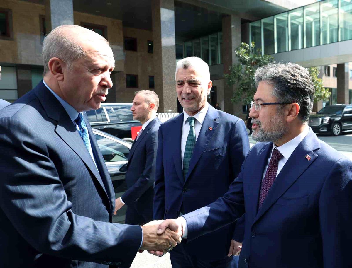 Cumhurbaşkanı Erdoğan: "Kooperatiflerimize toplam 3 milyar liralık kredi imkanı sunacağız"
