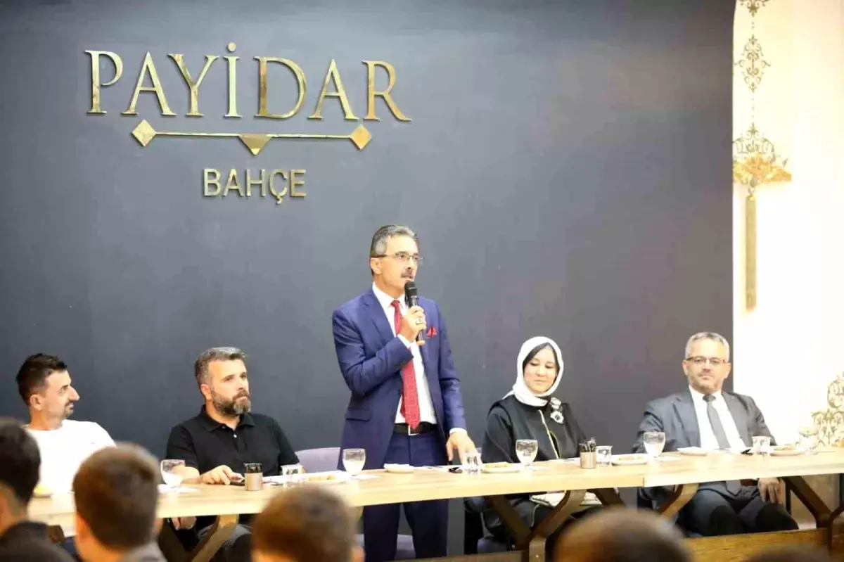 Erenler Boks Gecesi\'ne Davet