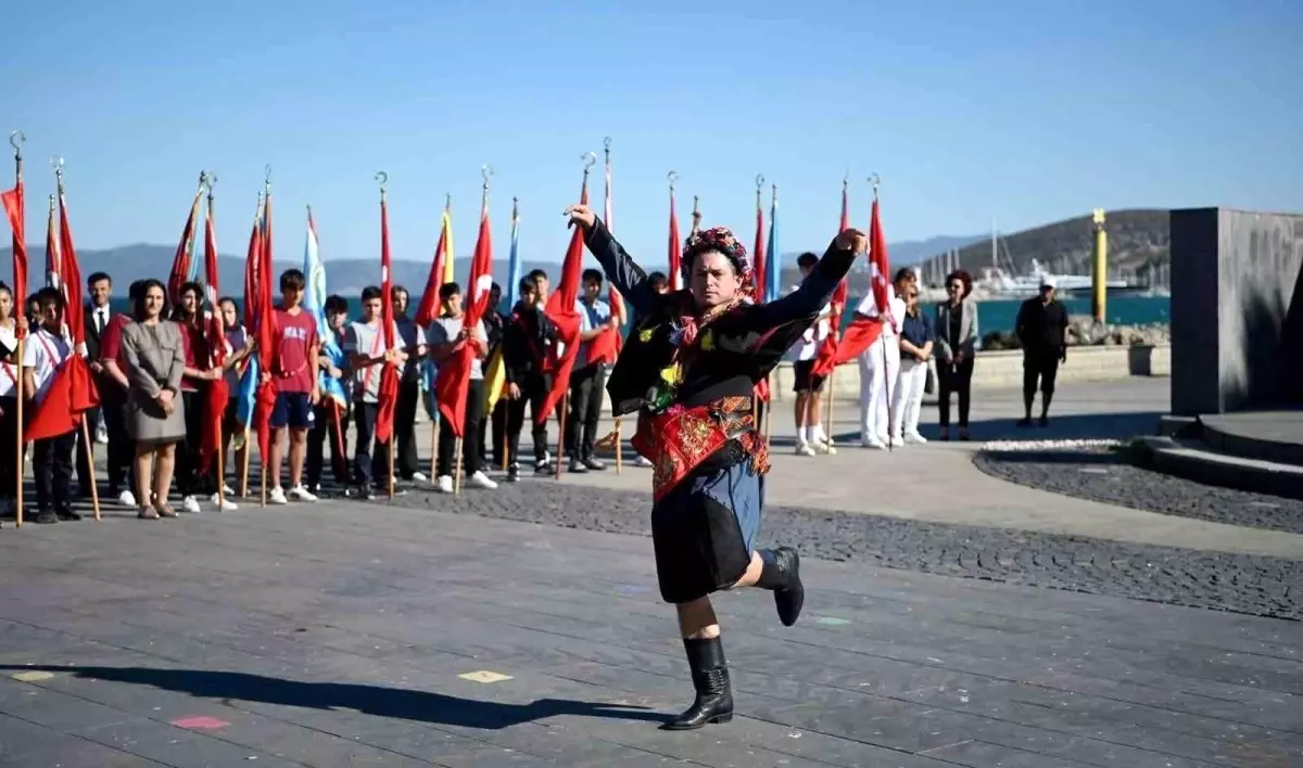 Kuşadası\'nda Gaziler Günü törenle kutlandı