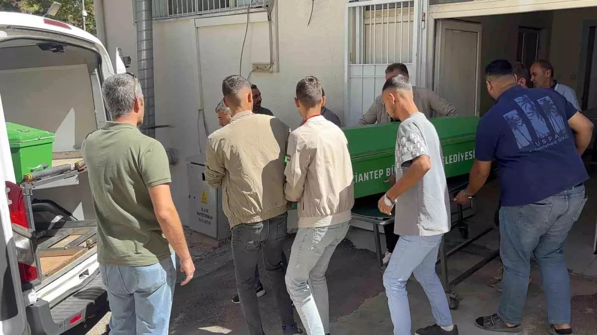 Gaziantep\'te Akraba Kavgasında 3 Ölü