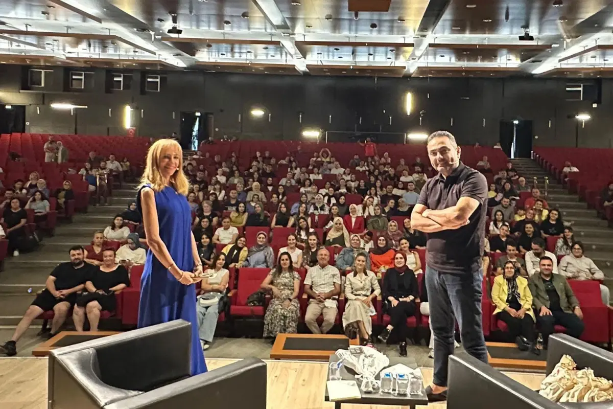 Türkiye Kültür Yolu Festivali\'nde Züleyha Ortak ve Beyhan Budak\'a yoğun ilgi