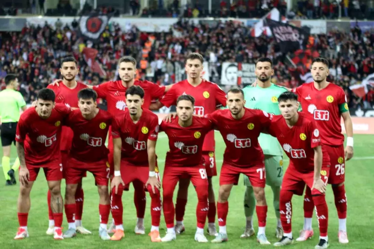 Eskişehirspor, Muğlaspor\'a 3-0 Yenildi!