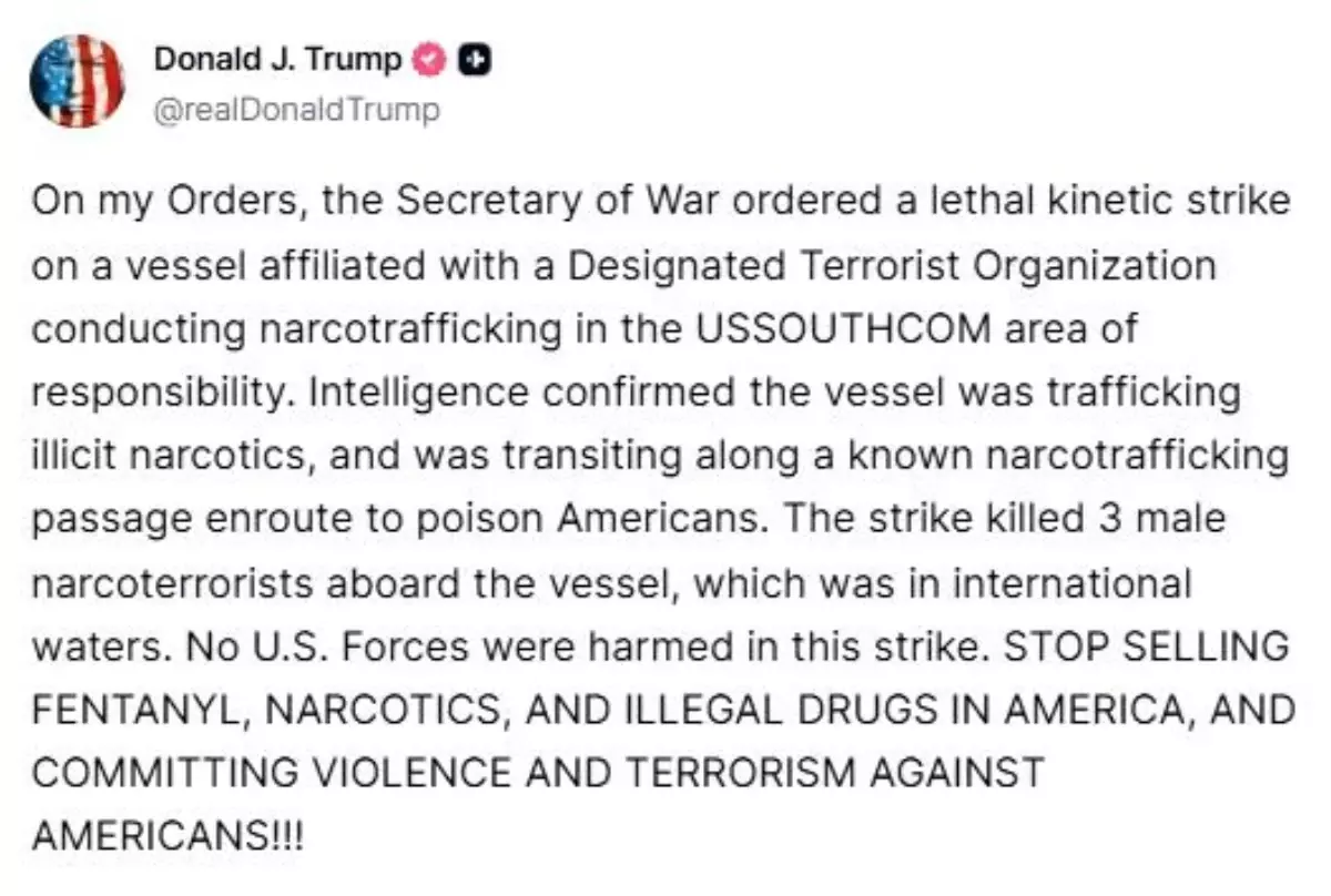 Trump\'dan Uyuşturucu Teknesine Saldırı