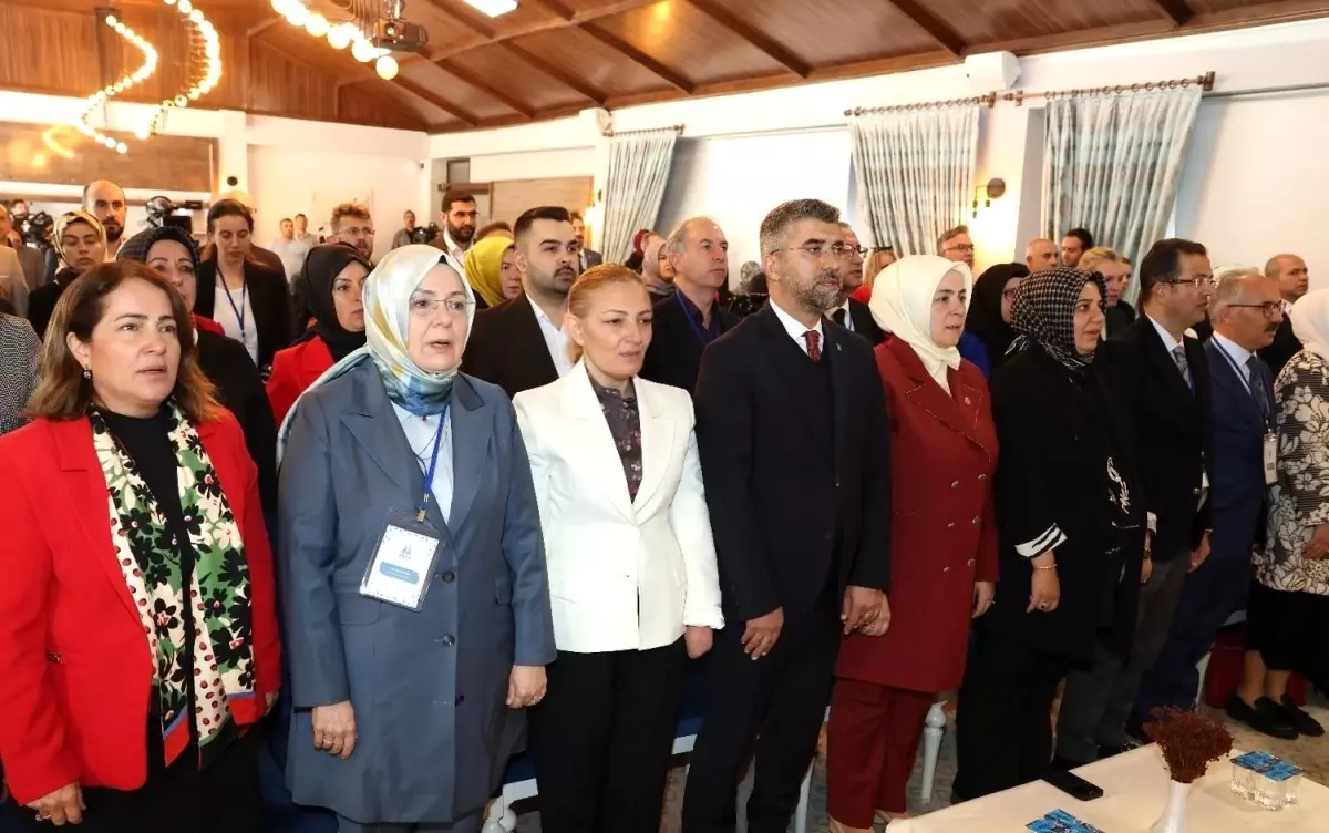 Erzurum\'da Aile İçin Dijital Eğitim ve Psiko-Sosyal Destek Çalıştayı Düzenlendi